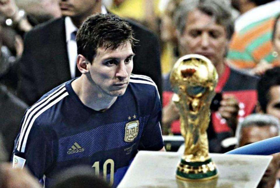 呂文君與胡 呂文君與胡