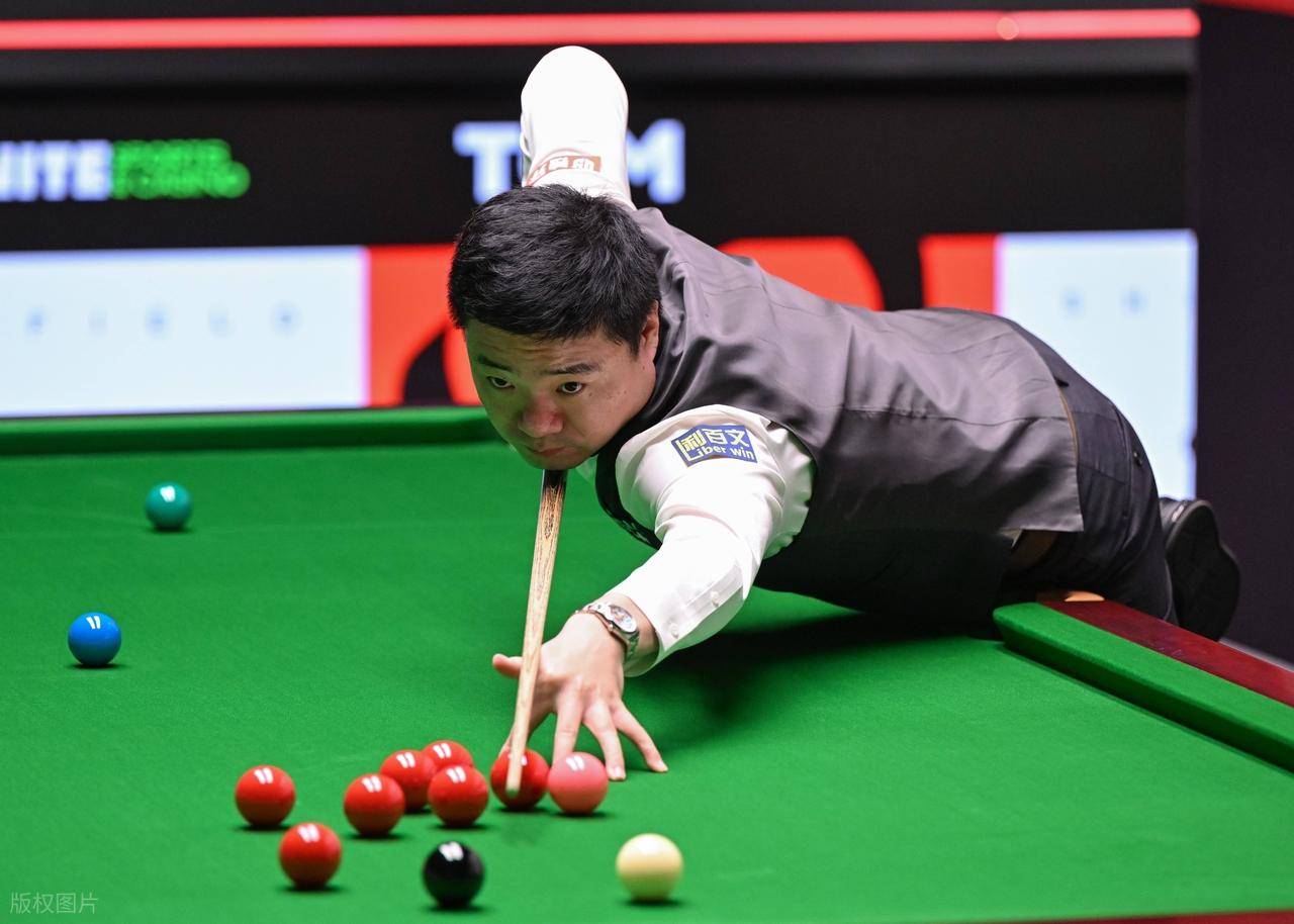 天才中场 天才中场