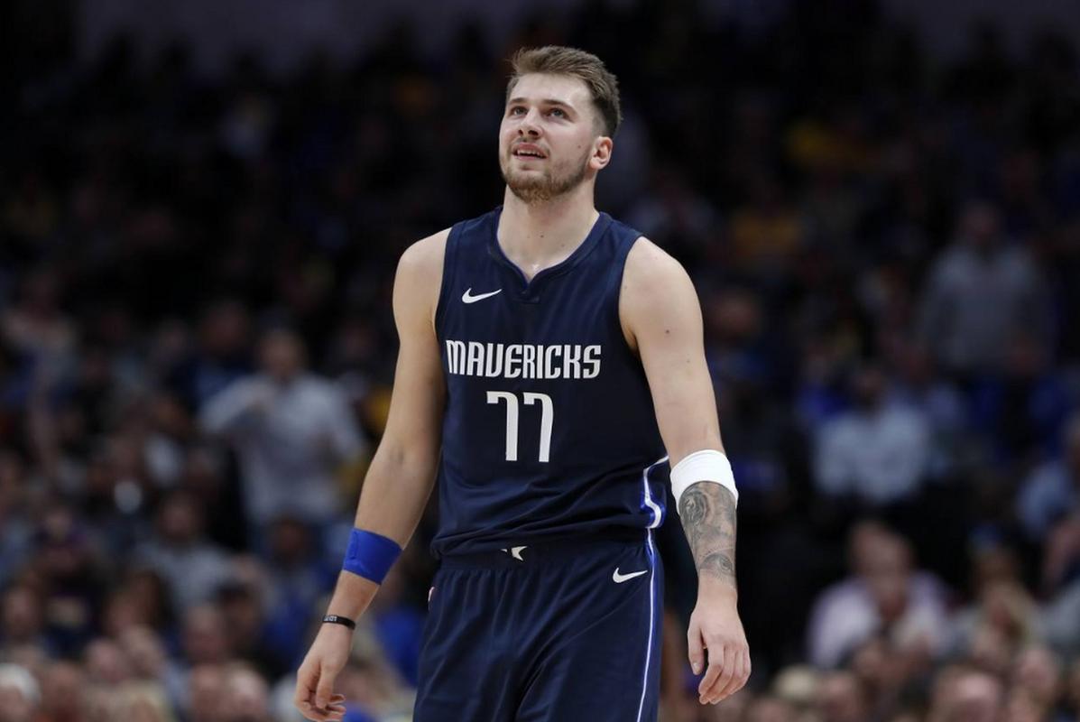 特别是在中 特别是在中