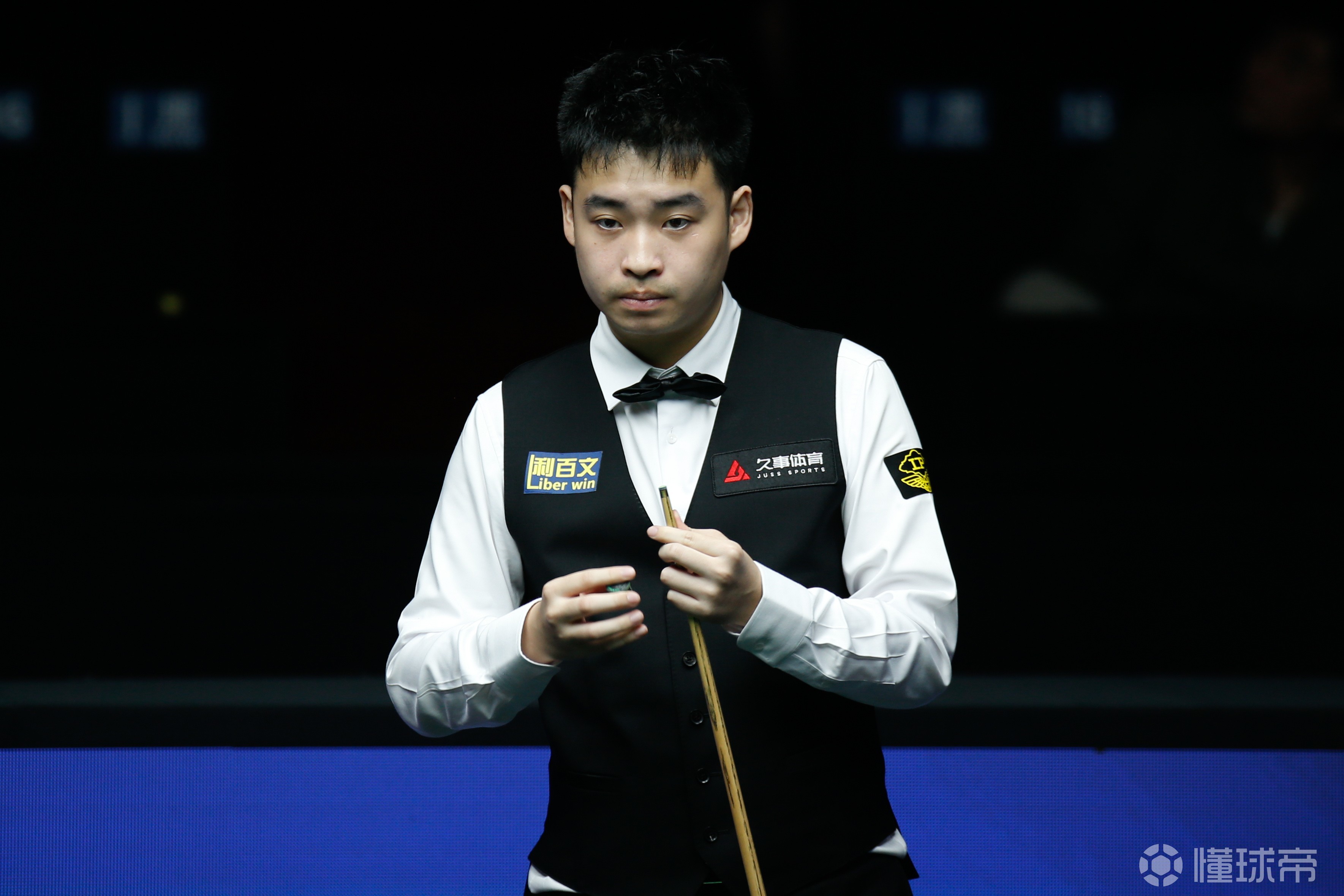 巨大的压力 巨大的压力