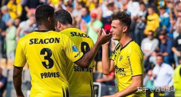 专注地去思 专注地去思